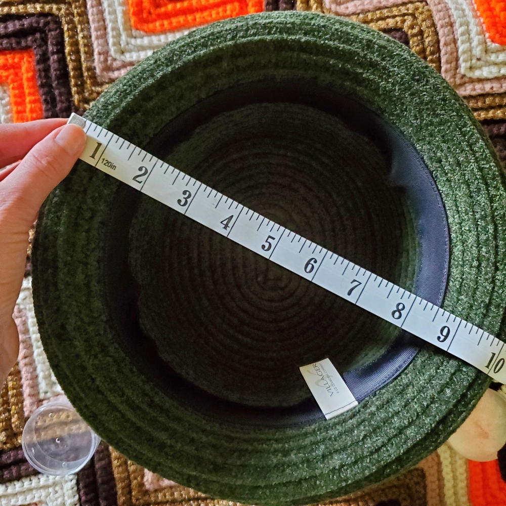 Liz Claiborne Hunter Green Textured Bucket Hat - Picture 9 of 10